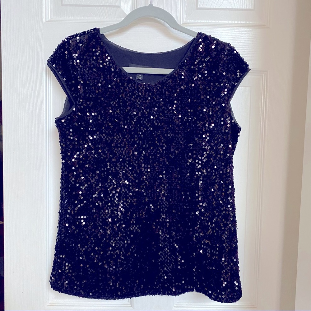 Mossimo Black sequined short sleeves/cap sleeves evening, cocktail top. Size S/P